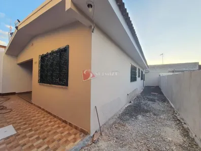 Casa com 3 Quartos para alugar, 80m² no Jardim Alvorada, Maringá
