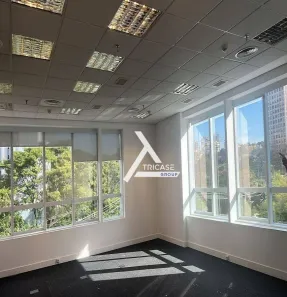 Sala Comercial para alugar, 136m² no Cidade Monções, São Paulo