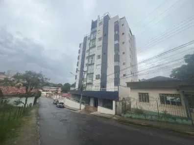 Apartamento com 3 Quartos à venda, 261m² no Centro, Barbacena