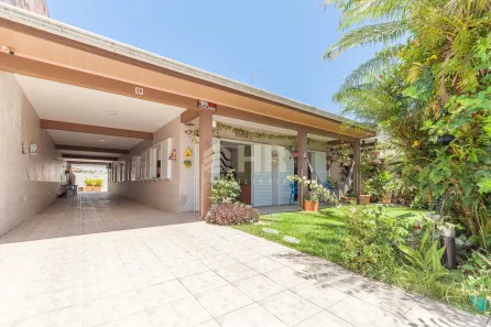 Casa com 4 Quartos à venda, 400m² no Balneário Caravelas I, Matinhos