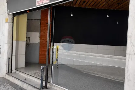 Sala Comercial à venda, 53m² no São Mateus, Juiz de Fora