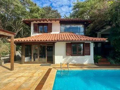 Casa de Condomínio com 3 Quartos à venda, 110m² no Ferradura, Armação dos Búzios