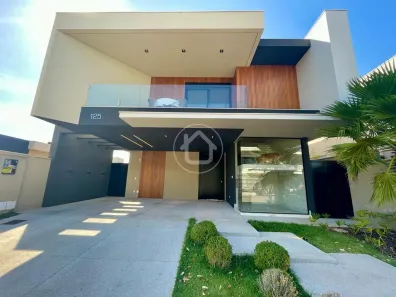 Sobrado com 4 Quartos à venda, 360m² no Parque Residencial Damha IV, Campo Grande
