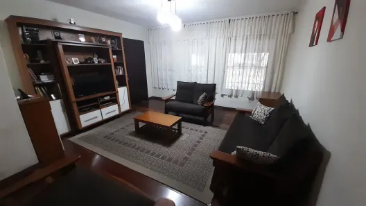 Sobrado com 4 Quartos à venda, 208m² no Parque Capuava, Santo André