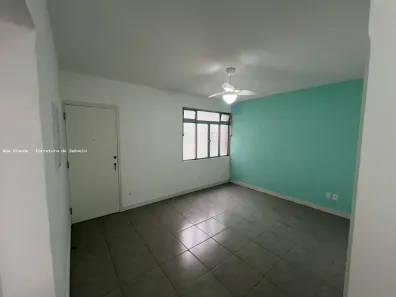 Apartamento com 2 Quartos à venda, 75m² no José Menino, Santos
