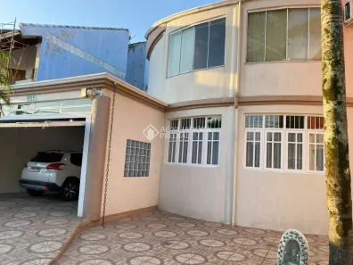 Casa com 3 Quartos à venda, 230m² no Fátima, Canoas