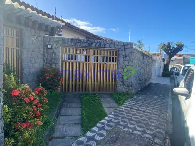 Casa com 3 Quartos à venda, 180m² no Grageru, Aracaju