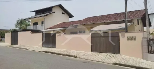 Casa com 3 Quartos à venda, 130m² no Jarivatuba, Joinville