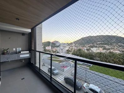 Apartamento com 2 Quartos para alugar, 60m² no Alto, Teresópolis