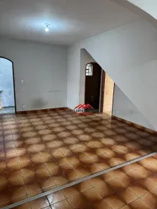 Sobrado com 3 Quartos para alugar, 240m² no Vila Industrial, São José dos Campos