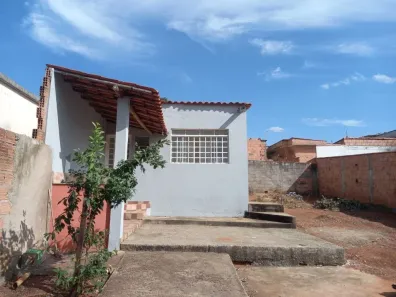 Casa com 2 Quartos para alugar, 56m² no Residencial Visão, Lagoa Santa