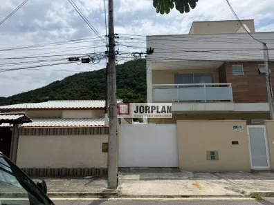 Casa com 3 Quartos à venda, 240m² no Piratininga, Niterói