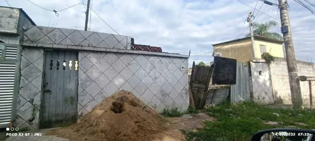 Lote/Terreno à venda, 220m² no Parque São Vicente, São Vicente