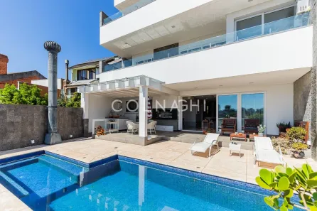 Casa com 5 Quartos à venda, 1200m² no Chácara das Pedras, Porto Alegre