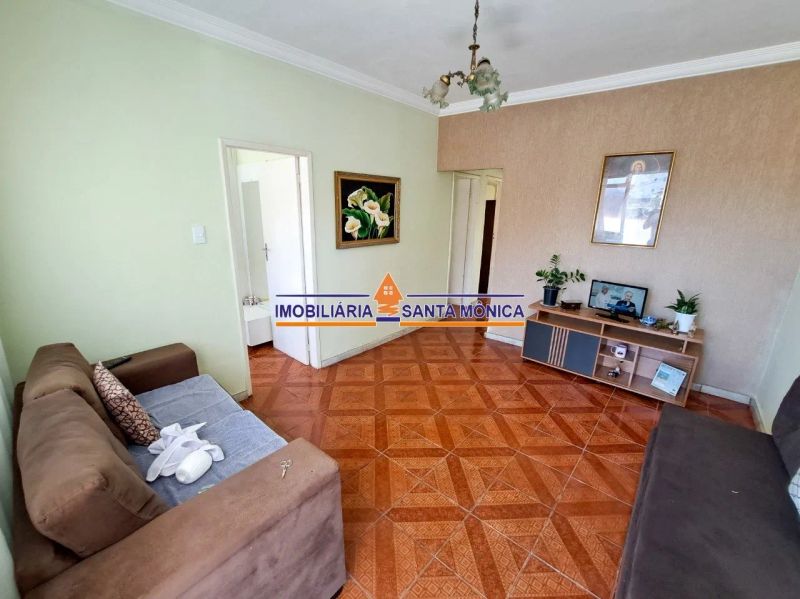 Casa com 3 quartos — Santa Mônica, Belo Horizonte
