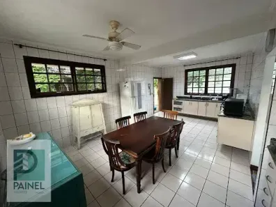 Casa com 5 Quartos à venda, 300m² no Vila Voturua, São Vicente