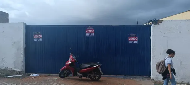 Lote/Terreno com 1 Quarto à venda, 1800m² no , Toritama