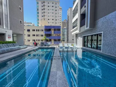 Apartamento com 3 Quartos à venda, 135m² no Meia Praia, Itapema