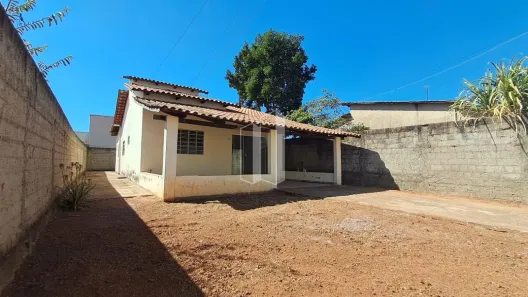 Casa com 3 Quartos à venda, 154m² no Condomínio das Esmeraldas, Goiânia