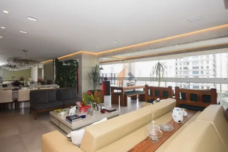 Apartamento com 3 Quartos à venda, 201m² no Jardim Fonte do Morumbi, São Paulo