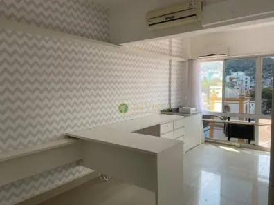 Sala Comercial para alugar, 74m² no Centro, Florianópolis