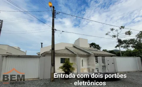 Casa com 5 Quartos à venda, 400m² no Fazenda, Itajaí