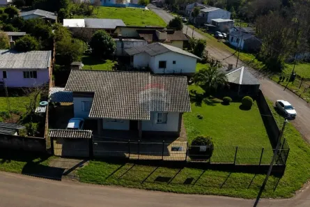 Casa com 2 Quartos à venda, 95m² no Lucas Araújo, Passo Fundo