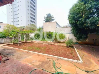 Casa com 3 Quartos à venda, 232m² no Centro, Piracicaba