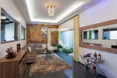 Casa com 5 Quartos à venda, 290m² no Santa Mônica, Belo Horizonte