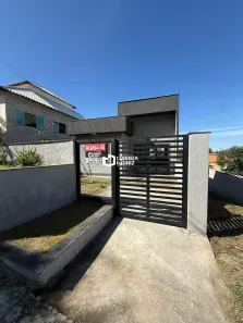 Casa de Condomínio com 2 Quartos para alugar, 80m² no Centro, Maricá
