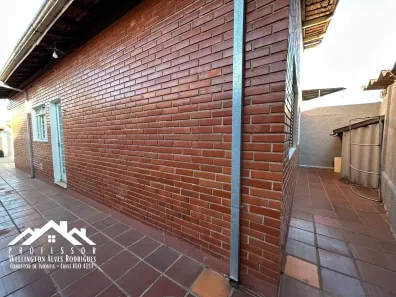 Casa com 2 Quartos à venda, 75m² no Vila Anita, Limeira