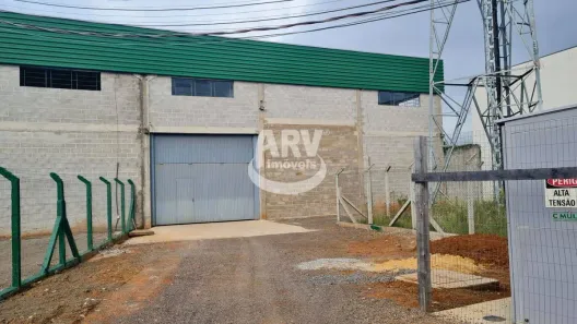 Galpão/Depósito/Armazém para alugar, 700m² no Barnabé, Gravataí