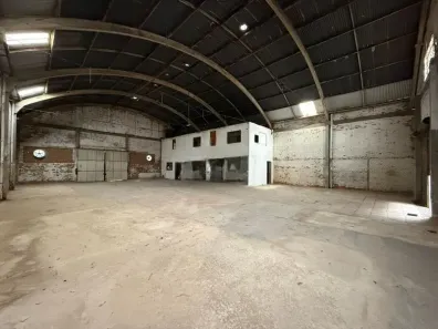 Galpão/Depósito/Armazém para alugar, 450m² no Floresta, Porto Alegre