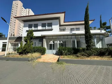 Sala Comercial para alugar, 950m² no Nossa Senhora da Abadia, Uberaba