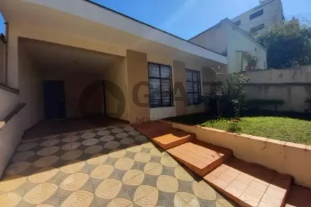 Casa com 3 Quartos à venda, 270m² no Jardim Faculdade, Sorocaba