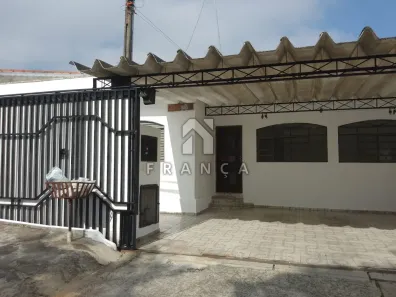 Casa com 3 Quartos à venda, 210m² no Conjunto São Benedito, Jacareí