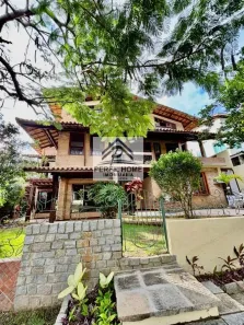 Casa com 5 Quartos à venda, 450m² no Piatã, Salvador