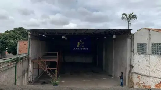 Ponto Comercial com 3 Quartos para alugar, 600m² no Vila Guarani (Z Sul), São Paulo