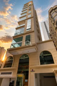 Apartamento com 3 Quartos à venda, 123m² no Meia Praia, Itapema
