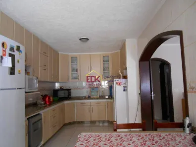 Sobrado com 3 Quartos à venda, 310m² no Vila das Jabuticabeiras, Taubaté