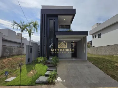 Casa de Condomínio com 4 Quartos à venda, 138m² no Jardins Capri, Senador Canedo