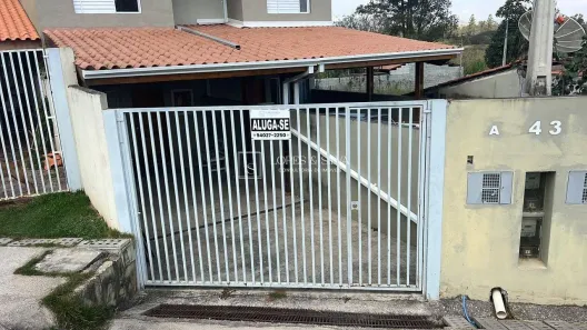 Casa com 2 Quartos para alugar, 60m² no Jardim São Felipe, Atibaia