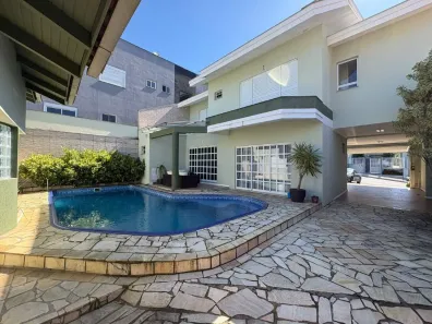Casa com 5 Quartos à venda, 293m² no Vila Lenzi, Jaraguá do Sul
