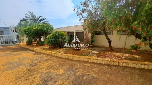 Casa com 3 Quartos à venda, 302m² no Vila Medon, Americana