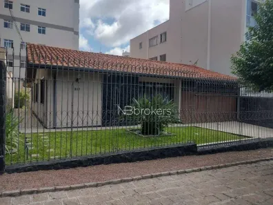 Casa com 3 Quartos à venda, 185m² no Água Verde, Curitiba