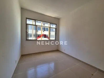 Kitnet à venda, 27m² no Centro, Rio de Janeiro