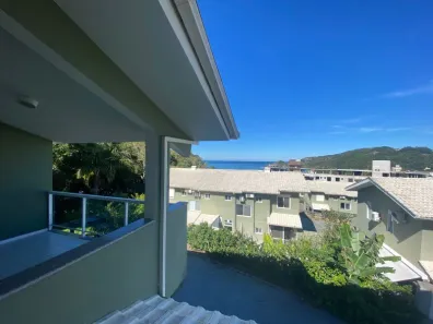 Casa com 3 Quartos para alugar, 140m² no Barra da Lagoa, Florianópolis