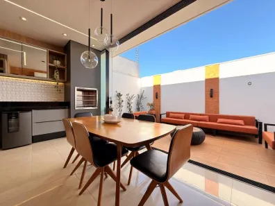Casa com 2 Quartos à venda, 160m² no Jardim Iguaçu, Maringá