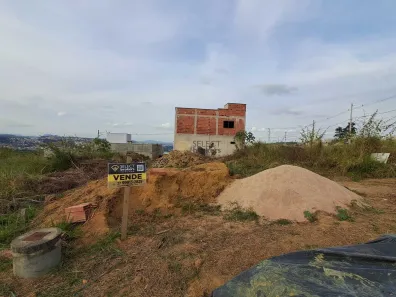 Lote/Terreno à venda, 251m² no Luiz Iglesias, Colatina