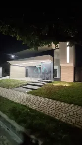 Casa de Condomínio com 3 Quartos para venda ou aluguel, 210m² no Jardim Santa Tereza, Taubaté